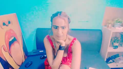 alanadelray online show from 01.10.25