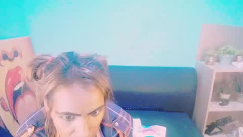 alanadelray online show from 01.21.25