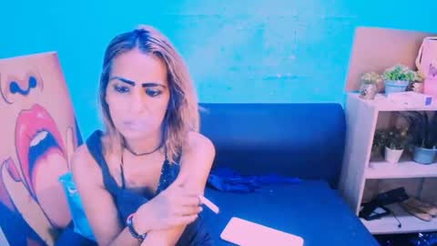 alanadelray online show from 01.31.25