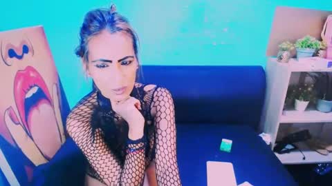 alanadelray online show from 02.03.25