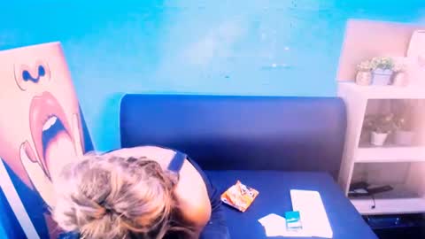 alanadelray online show from 02.07.25