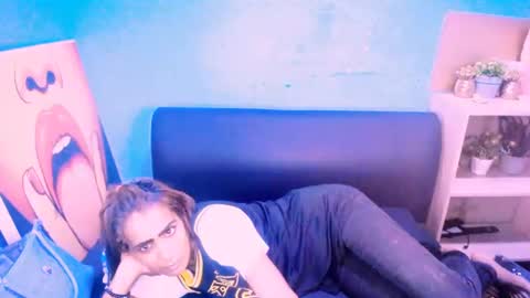 alanadelray online show from 02.10.25