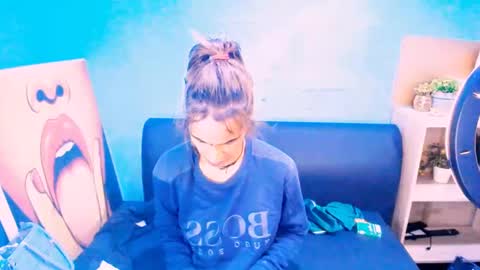 alanadelray online show from 02.16.25