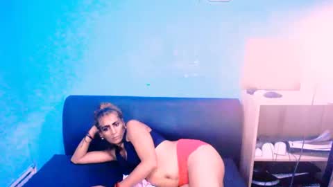 alanadelray online show from 03.04.25