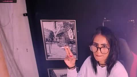 alanadelray online show from 11.01.25