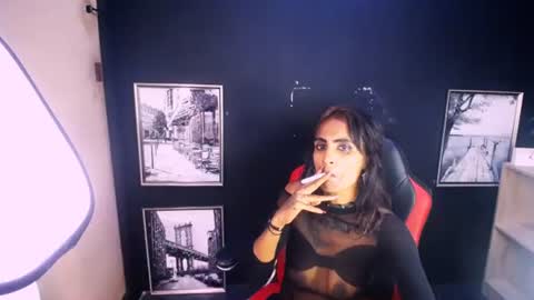 alanadelray online show from 11.15.25