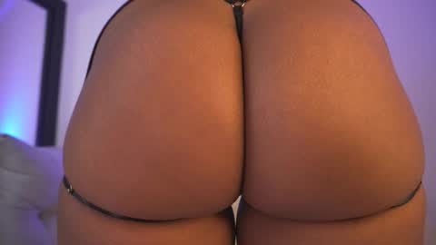 Snapshot of alanajoness chatting on 02.14.26 Alanna online show from 02.14.26