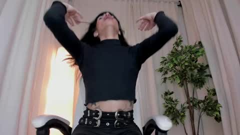 Snapshot of alanakimura_ chatting on 02.24.25 Alana silvana online show from 02.24.25