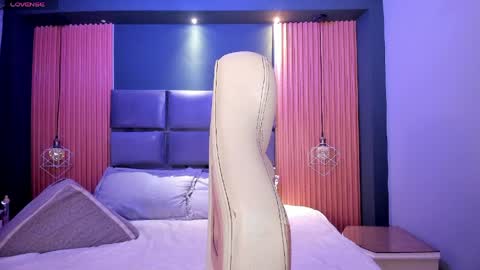 Sasha online show from 04.07.26