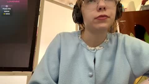 Stella online show from 09.12.25