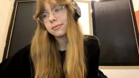 Stella online show from 10.20.25