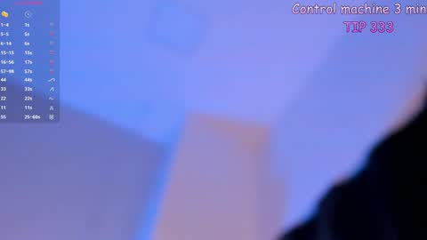 Snapshot of alanha_ chatting on 12.17.24 alanha online show from 12.17.24