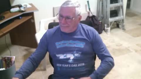 Snapshot of alanlee10allen chatting on 04.21.26 Alanlee10allen online show from 04.21.26