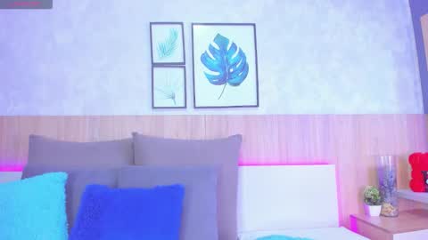 Snapshot of alanna_hank chatting on 11.25.25 Alanna online show from 11.25.25