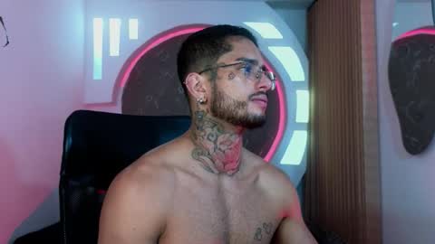 Snapshot of alanrodgers2_0 chatting on 01.13.26 alan online show from 01.13.26