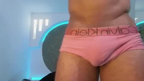 Snapshot of alanrodgers2_0 chatting on 02.17.26 alan online show from 02.17.26