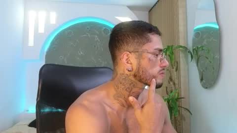 Snapshot of alanrodgers2_0 chatting on 02.23.26 alan online show from 02.23.26