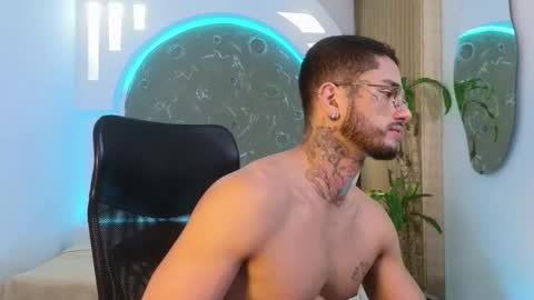 Snapshot of alanrodgers2_0 chatting on 02.26.26 alan online show from 02.26.26