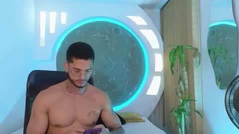 Snapshot of alanrodgers2_0 chatting on 03.03.26 alan online show from 03.03.26