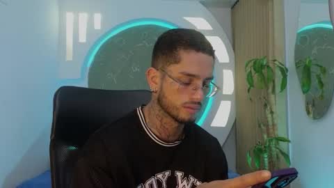 Snapshot of alanrodgers2_0 chatting on 03.20.26 alan online show from 03.20.26