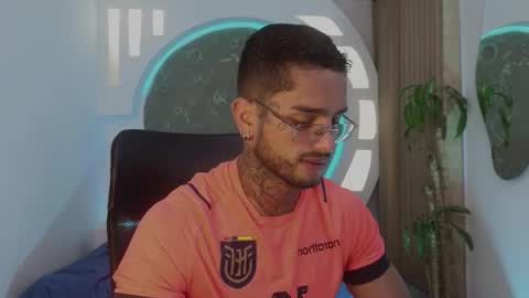 Snapshot of alanrodgers2_0 chatting on 03.24.26 alan online show from 03.24.26