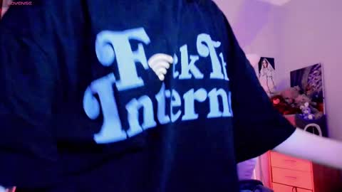 alaska_chan_ online show from 02.09.25