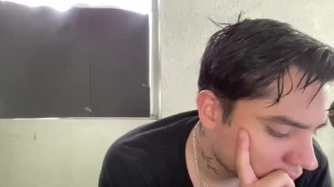 Snapshot of alber753713 chatting on 05.28.26 alber753713 online show from 05.28.26
