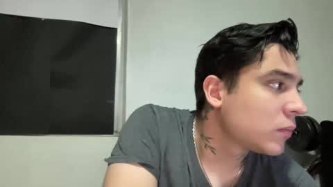 Snapshot of alber753713 chatting on 05.30.26 alber753713 online show from 05.30.26