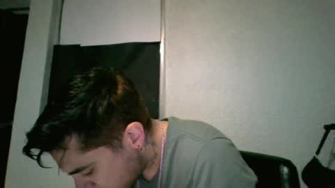 Snapshot of alber753713 chatting on 06.24.26 alber753713 online show from 06.24.26