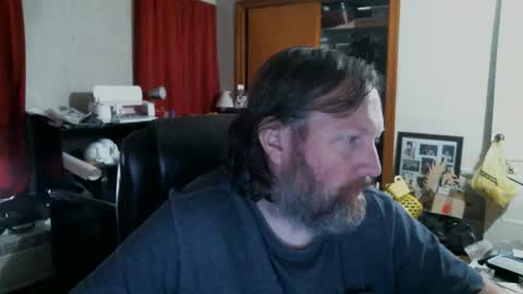 Snapshot of alberik2316 chatting on 11.15.25 Alberik online show from 11.15.25