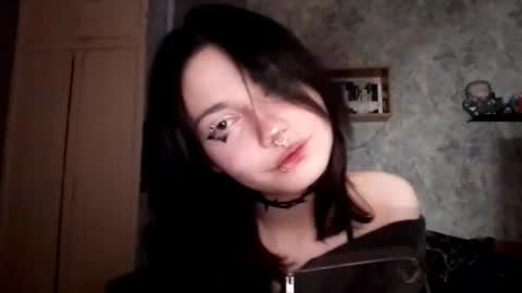 Im Katrina online show from 10.17.25