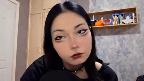 Snapshot of alberthamazierski chatting on 11.05.25 Im Katrina online show from 11.05.25