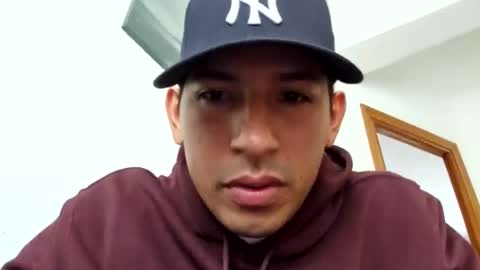 Snapshot of albertojosegonzalezlago chatting on 11.01.25 albertojosegonzalezlago online show from 11.01.25