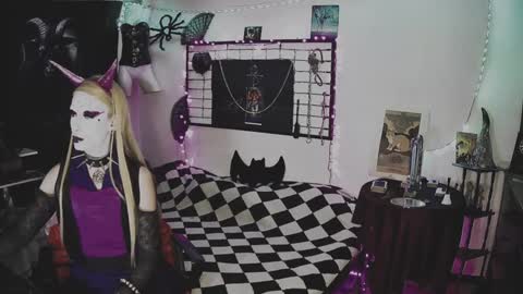 Mistic witch online show from 01.26.25