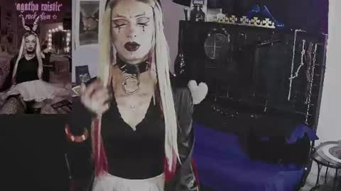 Mistic witch online show from 07.25.26