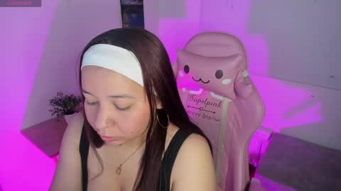 Snapshot of ale_alejandra chatting on 06.03.26 Alejandra online show from 06.03.26
