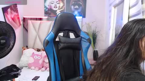 Snapshot of ale_noah_xxx chatting on 12.04.24 ale_noah_xxx online show from 12.04.24