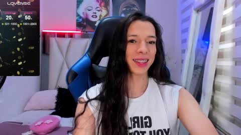 Snapshot of ale_noah_xxx chatting on 12.21.24 ale_noah_xxx online show from 12.21.24