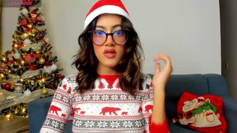 Snapshot of ale_petitee chatting on 12.02.25 alexa online show from 12.02.25