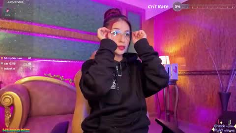 Snapshot of ale_sweety_ chatting on 10.24.25 Aleja Online GTM-5 700 1400 online show from 10.24.25