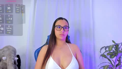 aleaa  online show from 10.19.25