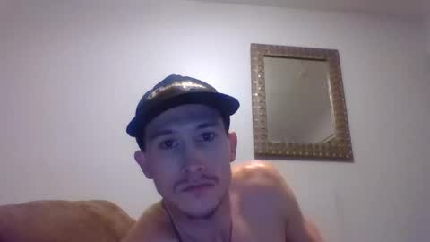 Snapshot of alecurclit chatting on 12.14.24 alecurclit online show from 12.14.24