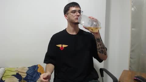 aleex_miller online show from 10.05.25