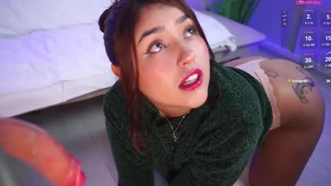 Snapshot of aleia_walker chatting on 03.02.25 Aleeya online show from 03.02.25