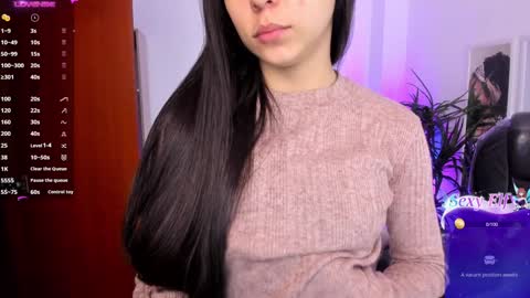 Alejandra online show from 01.07.25