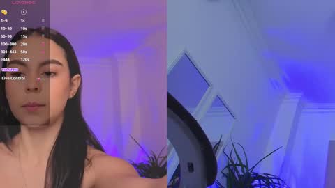 Alejandra online show from 10.15.25