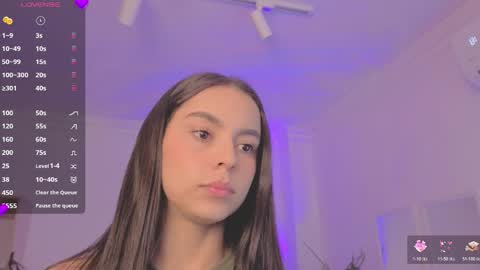 Alejandra online show from 04.04.26