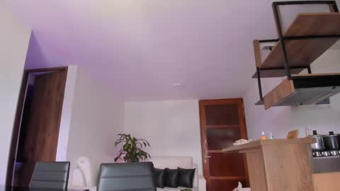 A L E J A N D R A online show from 01.26.25