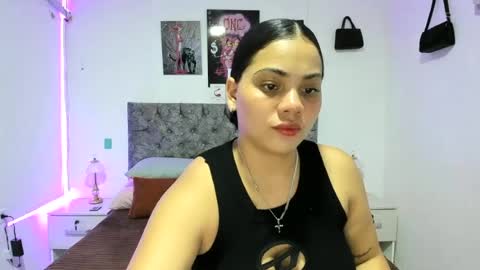 Snapshot of alejandra_evanss chatting on 06.22.26 alejandra_evanss online show from 06.22.26