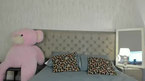 alejandra_marin_ online show from 04.22.26